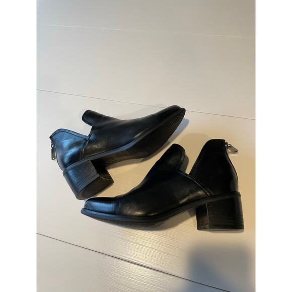 BLONDO Waterproof Leather Ankle Bootie Boots Back Zipper Size 7.5 Pointed Toe - Picture 12 of 15